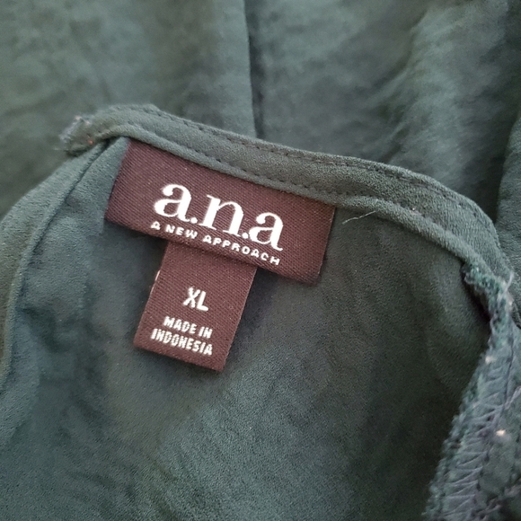 A.N.A Green Tunic Blouse Size XL, Classic Business Casual - Picture 7 of 10